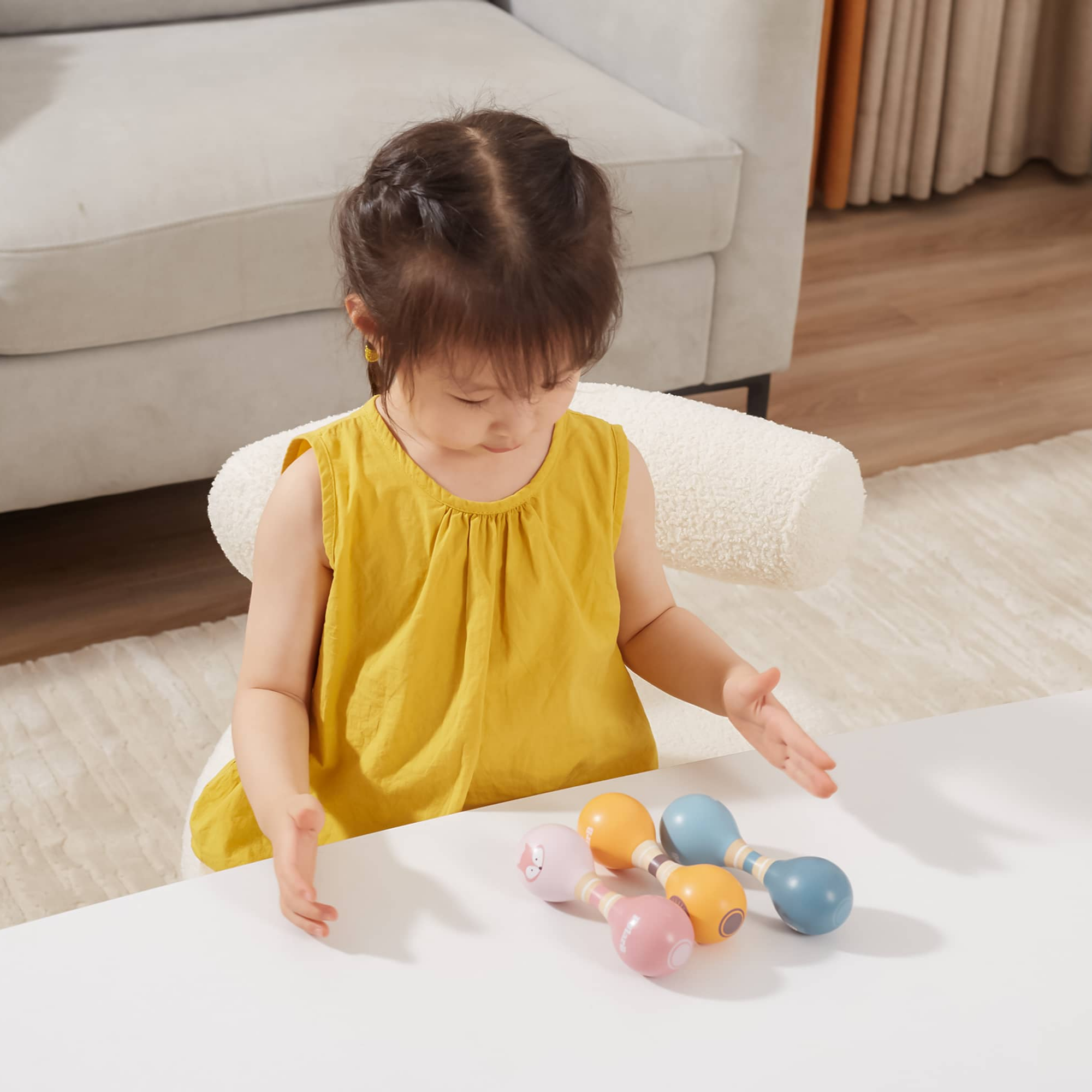 PolarB Wooden Double Maracas for Babies and Toddlers, Easy Grip Elephant Design, Early Musical Instrument, Safe and Non-Toxic, Suitable from 0m+